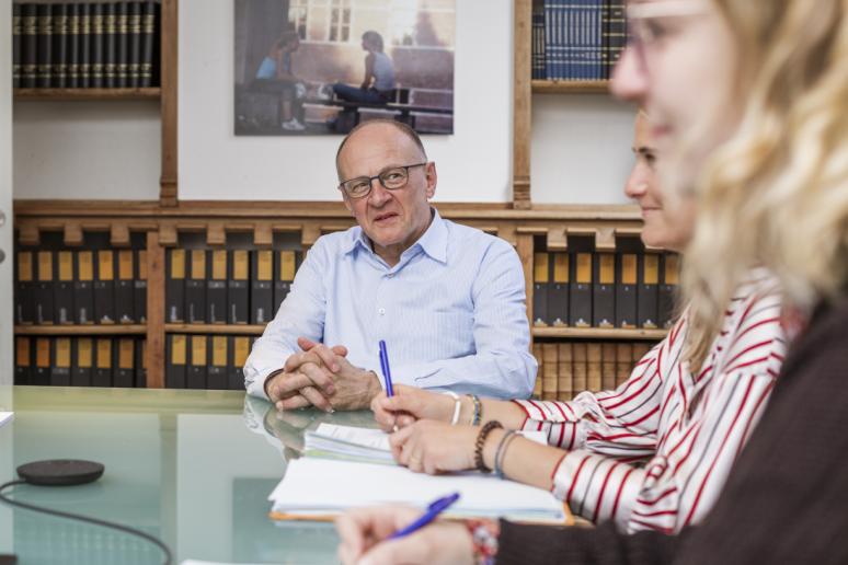 Perfect Melodrama Contractie PSWC Advocaten | Eerlijk en correct juridisch advies, over alles. | Advocaten regio Turnhout Perfect Melodrama Contractie PSWC Advocaten | Eerlijk en correct juridisch advies, over alles. | Advocaten regio Turnhout